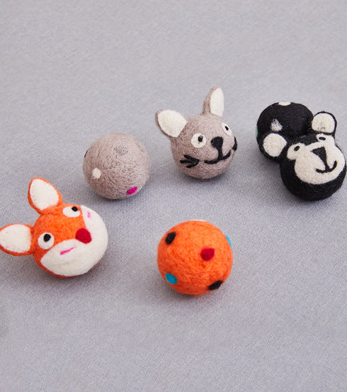 Colorful Felt Stretch Ball Cat Chew Toy
